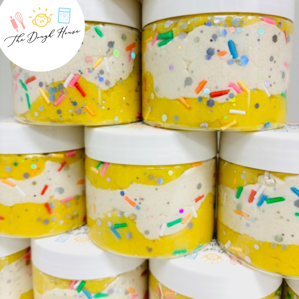Mini birthday party play dough jar for kids