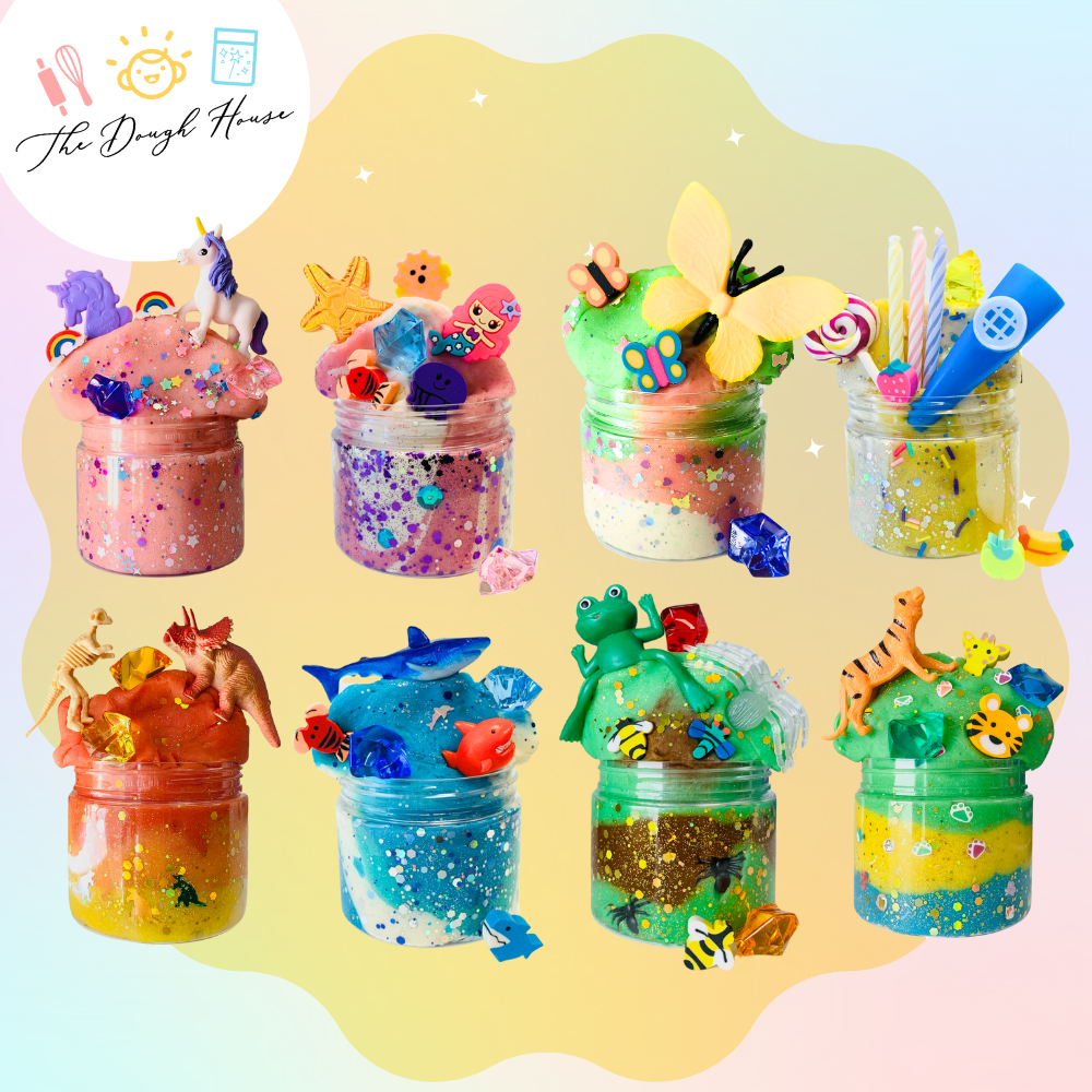 Mini ocean play dough jar with shells and marine toys